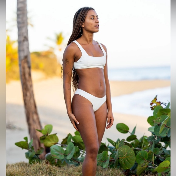 New!‎ IMSY Swimwear Stella Women's Bikini Bottoms - Birch - Picture 3 of 9